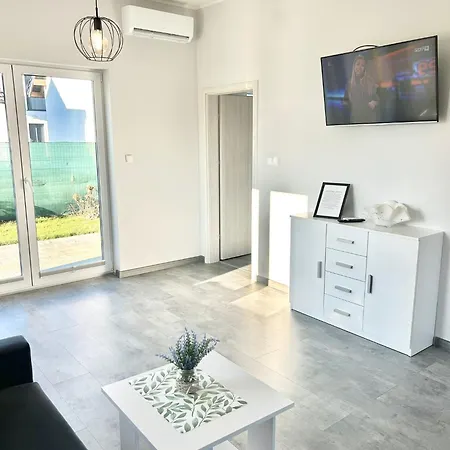Apartman Ahoj -apartamenty- 450 M Do Plazy Rewal